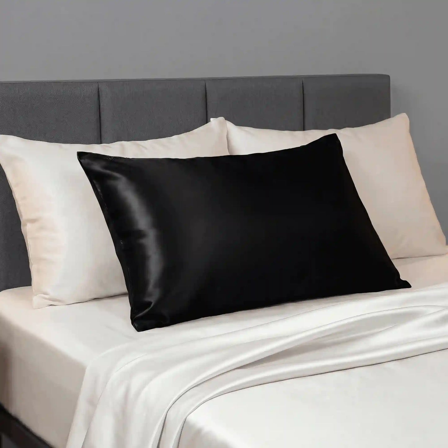 Pillowcase - Black - Standard