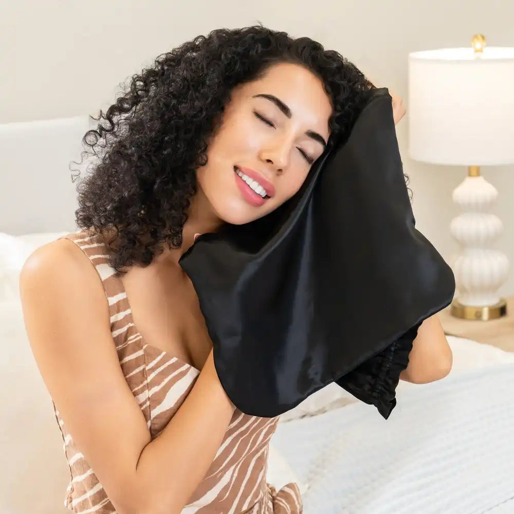 Blissy Cascade Bonnet - Black