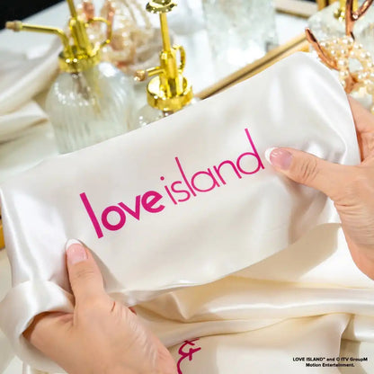 Pillowcase - Love Island™ - I've Got a Text - King